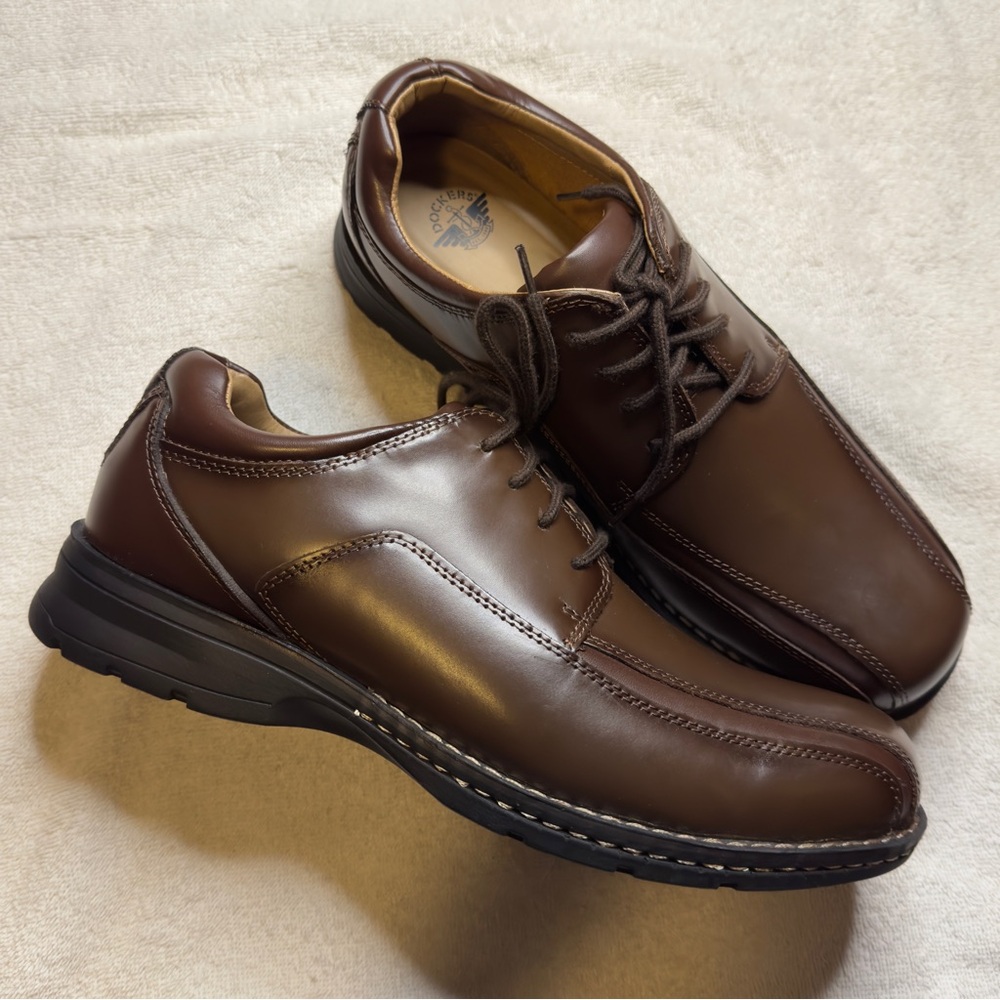 Dockers Men’s Trustee Leather Cap Toe Dress Oxford Shoes – Brown – Size 11M